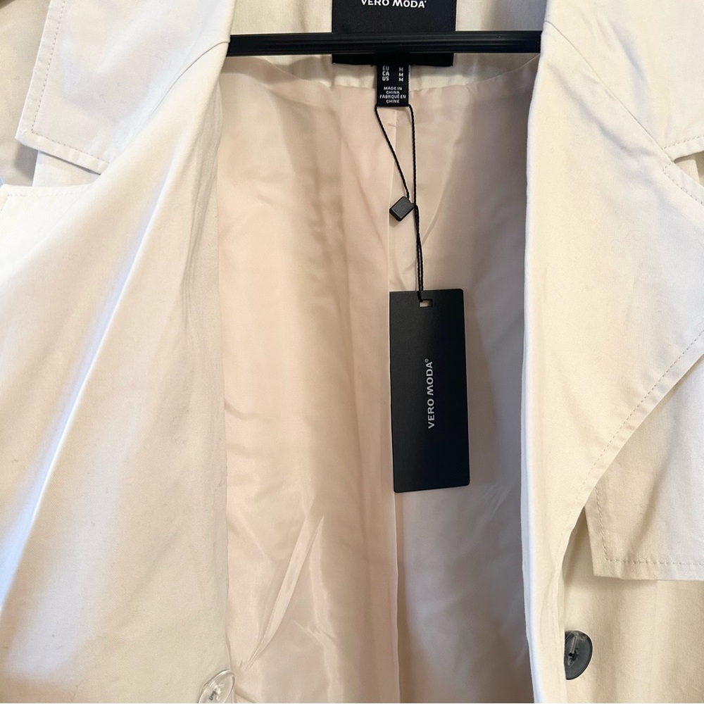 Vero Moda Sleeveless Trench Coat Vest Cream
Beige Size M NWT - Picture 8 of 15